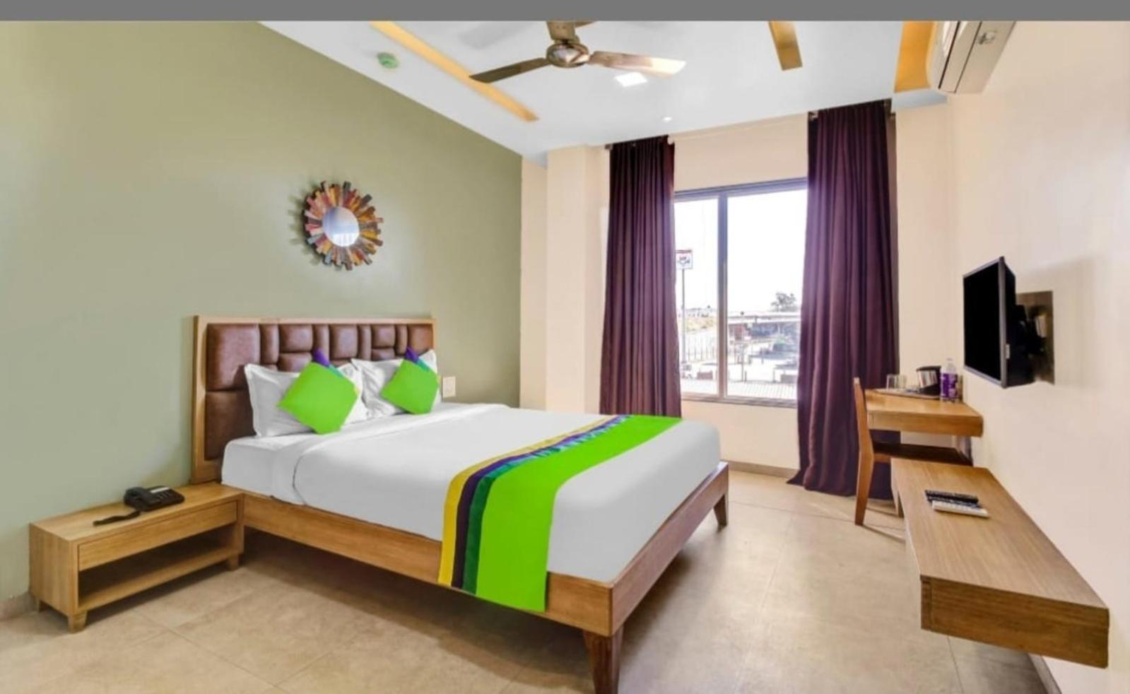 Elite Boutique Hotel Satara Eksteriør billede
